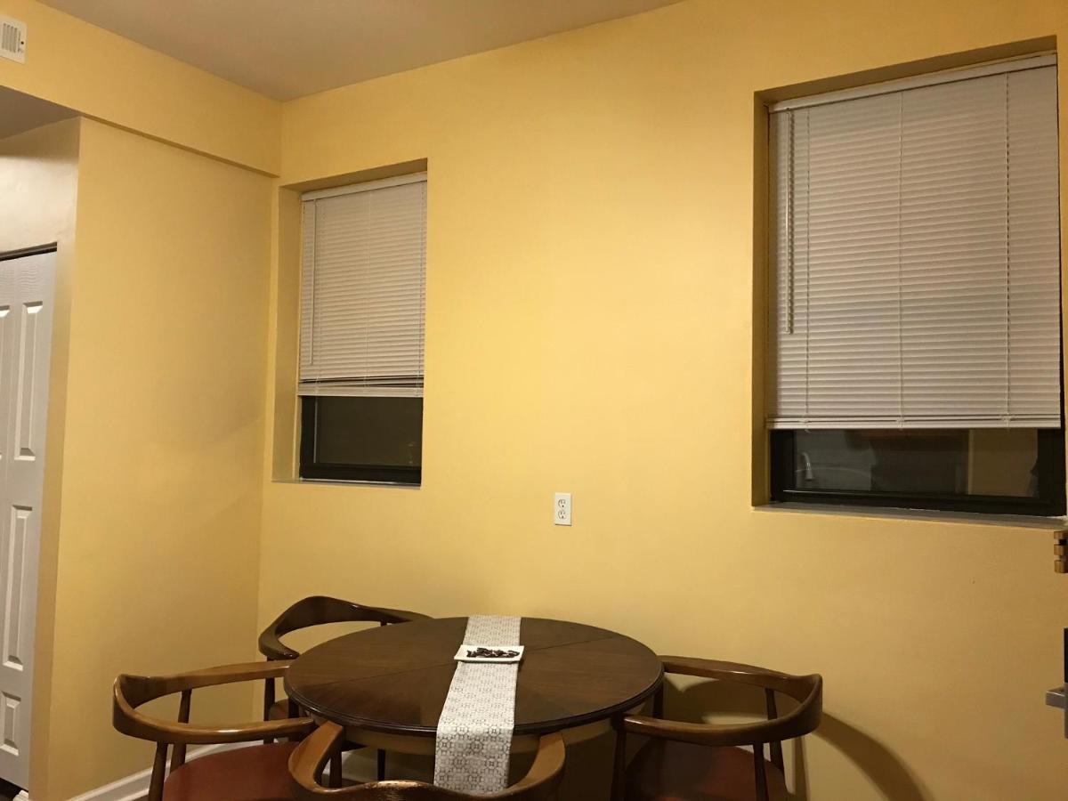 Room 2 Чикаго Экстерьер фото